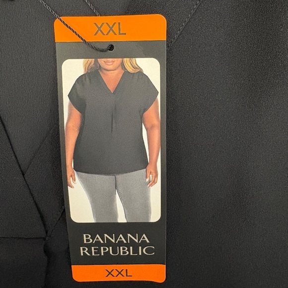 Banana Republic Ladies’ Blouse, V-Neck, Relaxed Fit, Black, XXL NWT - Picture 3 of 12